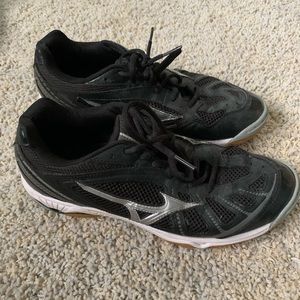 Mizuno Volleyball Shoes